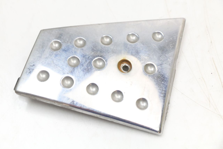 photo de GIUNZIONE PEDANA PIAGGIO XEVO - X EVO 125 (2007 - 2017) - Dettagli dei punti di fissaggio