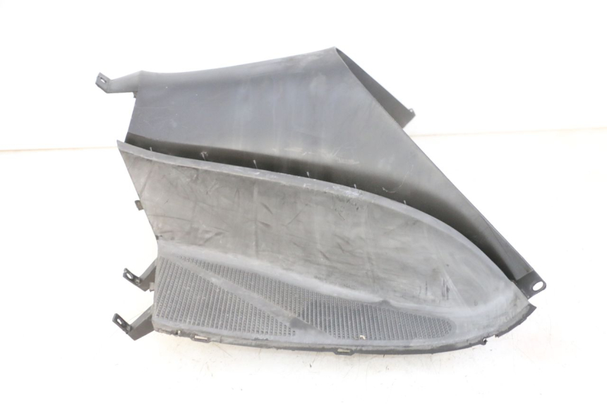 photo de Giunzione pedale del piede YAMAHA YP MAJESTY 125 (2007 - 2010) - Altra vista dell'articolo