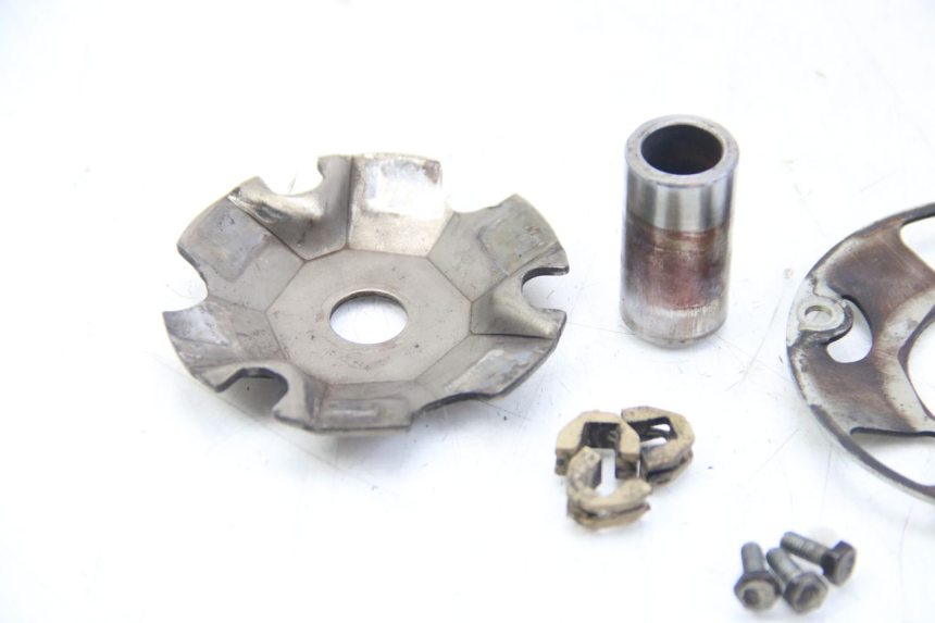 photo de PEZZO MOBILE PEUGEOT V-CLIC VCLIC 50 (2007 - 2013) - Zoom sullo stato d'uso