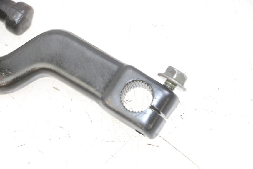 photo de LEVA AVVIAMENTO SYM FIDDLE 3 III 50 (2014 - 2020) - Zoom sullo stato d'uso