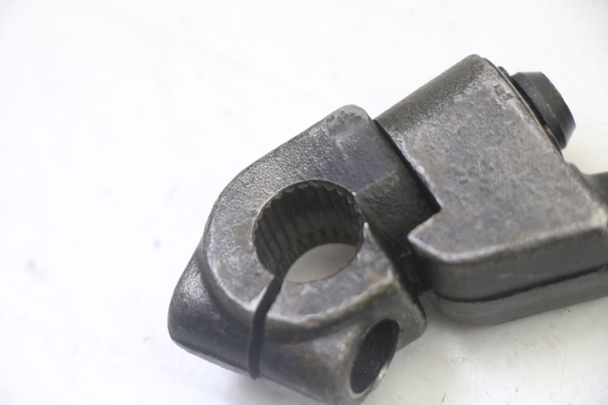 photo de LEVA AVVIAMENTO DERBI SENDA SM DRD 50 (2008 - 2013) - Primo piano tecnico