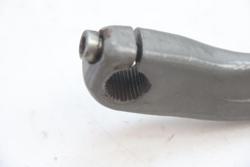 photo de LEVA AVVIAMENTO YAMAHA SLIDER 50 (1999 - 2004) - Dettagli dei punti di fissaggio
