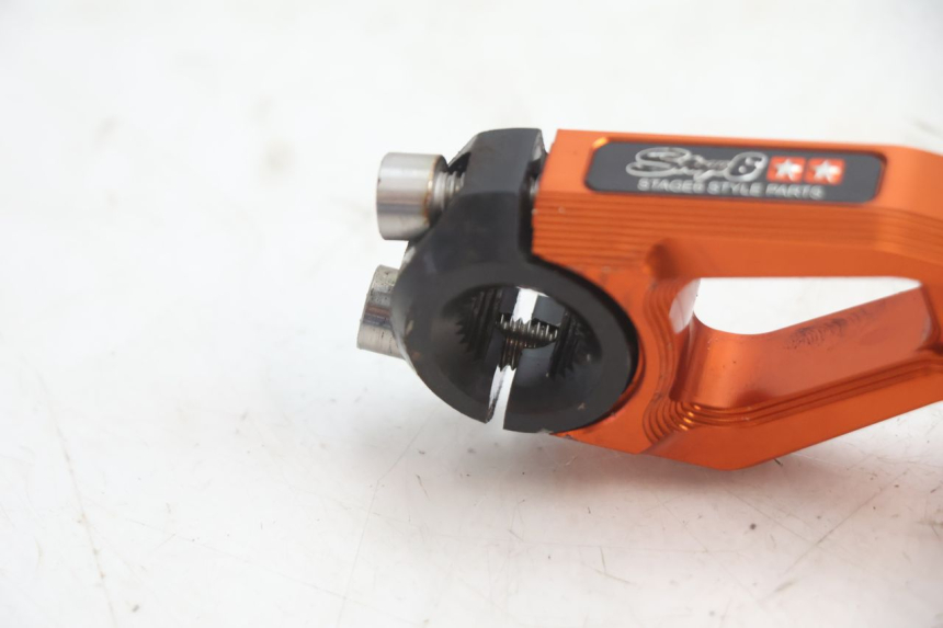 photo de KICK PEUGEOT VIVACITY 50 (2004 - 2009) - Zoom sullo stato d'uso
