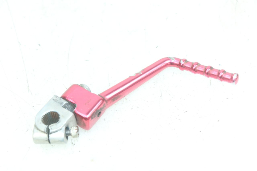 photo de KICK PEUGEOT XP6 50 (2006 - 2011) - Primo piano tecnico