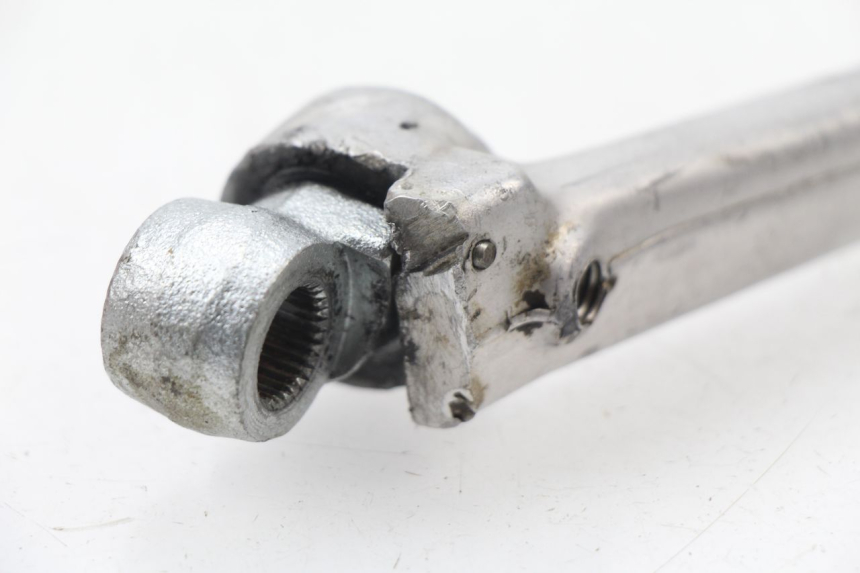 photo de LEVA AVVIAMENTO YAMAHA YZ 125 (1994 - 1997) - Primo piano tecnico