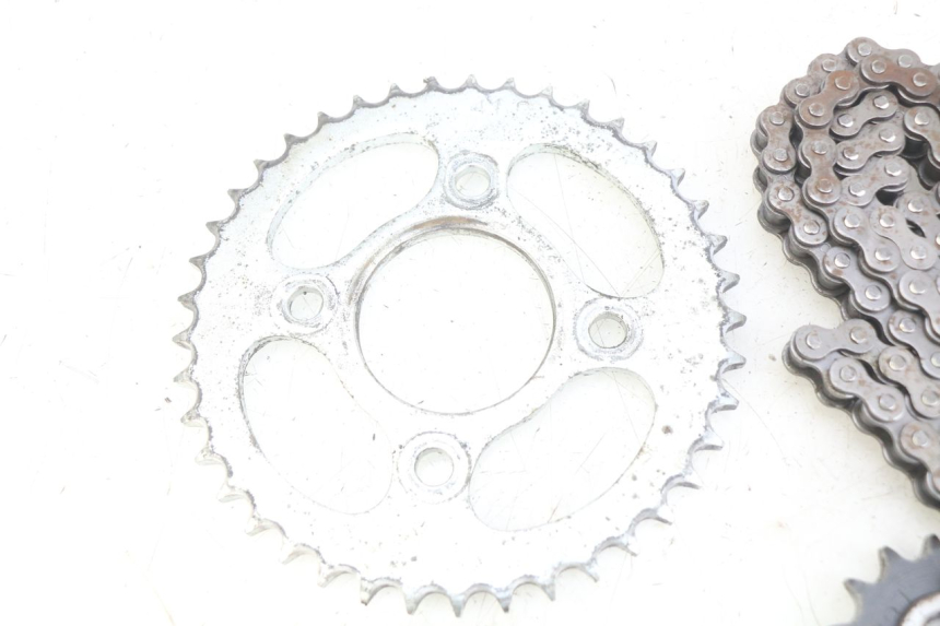 photo de KIT CATENA HONDA CM 125 (1983 - 2003) - Primo piano tecnico