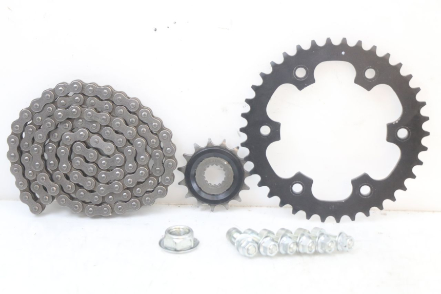 photo de KIT TRASMISSIONE ROYAL ENFIELD CONTINENTAL GT 650 (2019 - 2024) - Vista principale