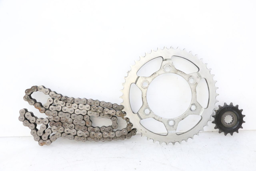 photo de KIT TRASMISSIONE YAMAHA FZ6 FAZER S2 600 (2007 - 2011) - Caratteristiche distintive