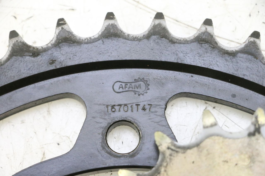 photo de KIT TRASMISSIONE KAWASAKI GPX F ZX750F 750 (1986 - 1990) - Zoom sullo stato d'uso