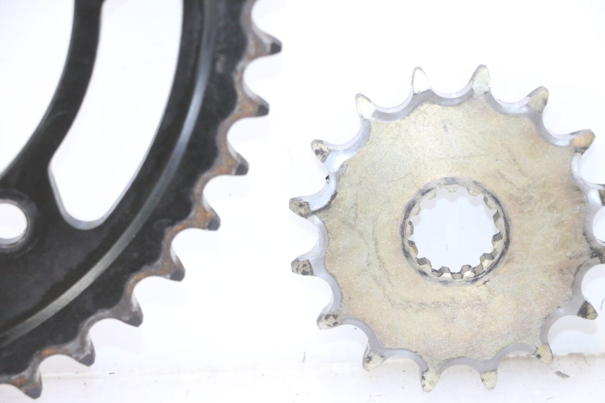 photo de KIT TRASMISSIONE KAWASAKI GPX F ZX750F 750 (1986 - 1990) - Ricambio usato controllato