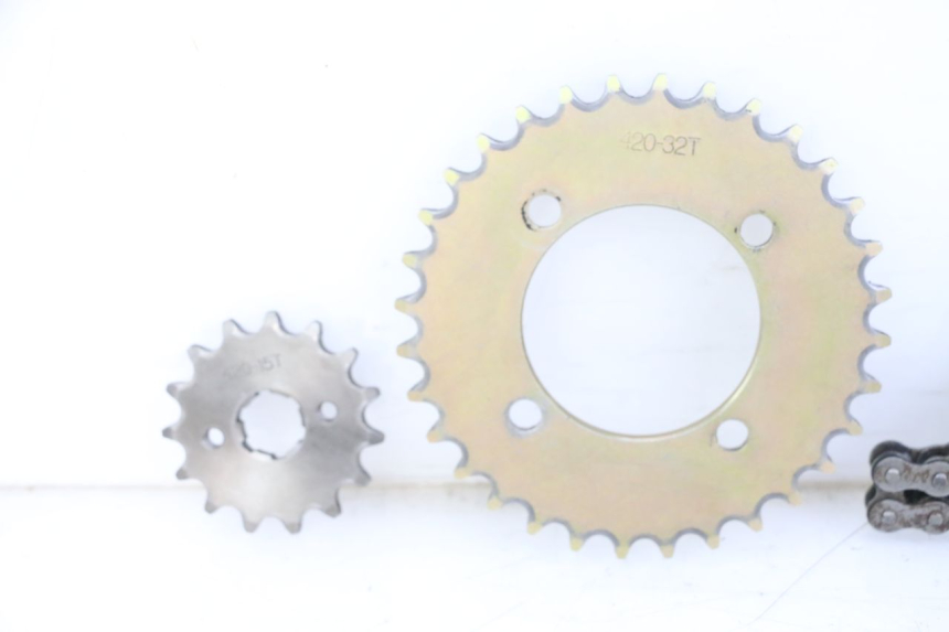 photo de KIT CATENA YAMAHA PW 80 (1983 - 2014) - Primo piano tecnico