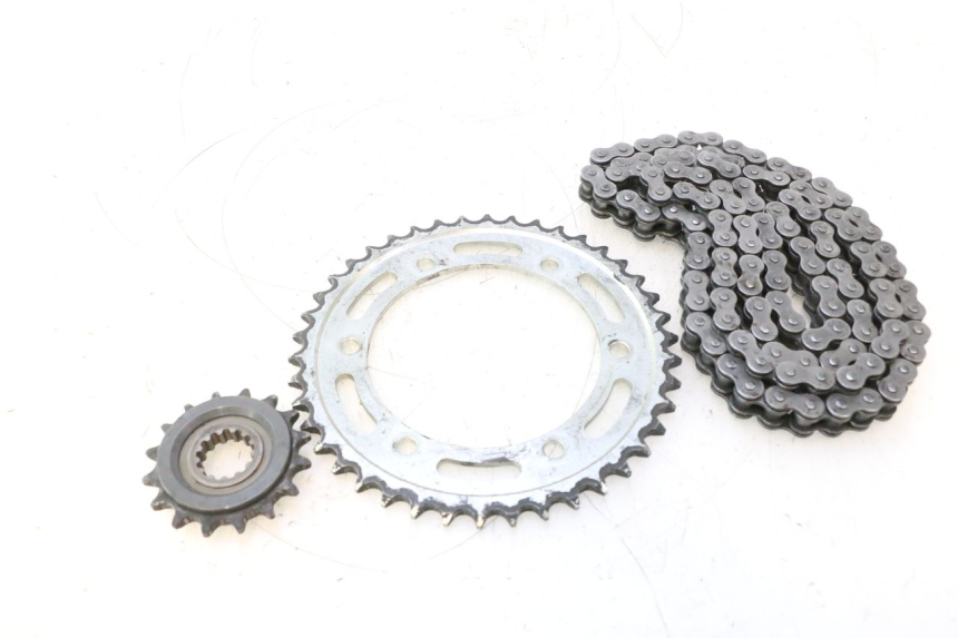 photo de KIT TRASMISSIONE YAMAHA TDM ABS 900 (2002 - 2014) - Dettagli dei punti di fissaggio