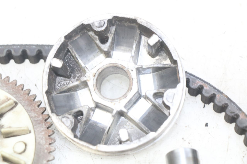 photo de KIT FRIZIONE VARIATORE KREIDLER FLORY CLASSIC 4T 50 (2013 - 2023) - Zoom sui componenti