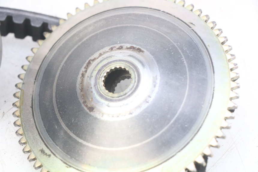 photo de KIT FRIZIONE VARIATORE PIAGGIO VESPA LX 2T 50 (2005 - 2013) - Primo piano tecnico