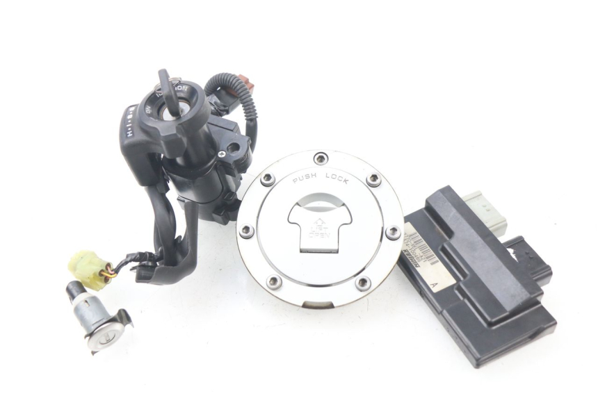 photo de KIT SERRATURE CDI HONDA CBR RR FIREBLADE 1000 (2006 - 2007) - Zoom sullo stato d'uso