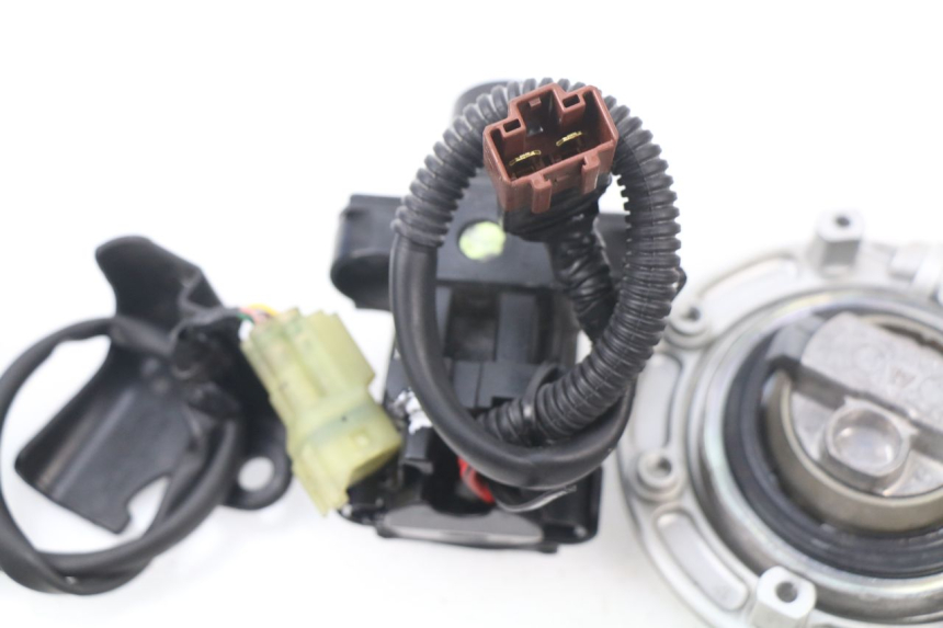 photo de KIT SERRATURE CDI HONDA CBR RR FIREBLADE 1000 (2006 - 2007) - Ricambio usato controllato