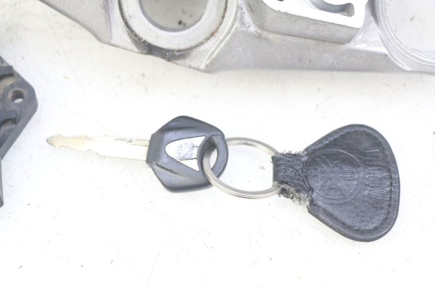 photo de KIT CHIAVE SERRATURA CDI NEIMAN YAMAHA FJR ABS 1300 (2006 - 2012) - Zoom qualità usato