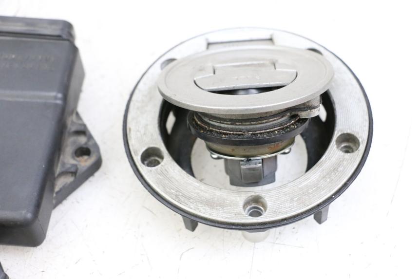 photo de KIT CHIAVE SERRATURA CDI NEIMAN YAMAHA FJR ABS 1300 (2006 - 2012) - Primo piano tecnico