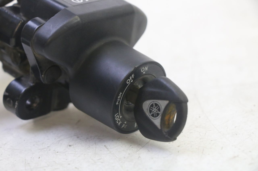 photo de KIT CHIAVE SERRATURA CDI NEIMAN YAMAHA FZ6 N FAZER 600 (2004 - 2006) - Vista d'insieme del prodotto