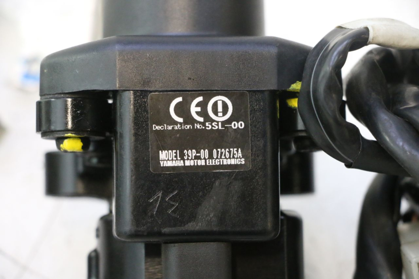 photo de KIT SERRATURE CDI YAMAHA FZ8 800 (2010 - 2016) - Ispezione visiva dettagliata