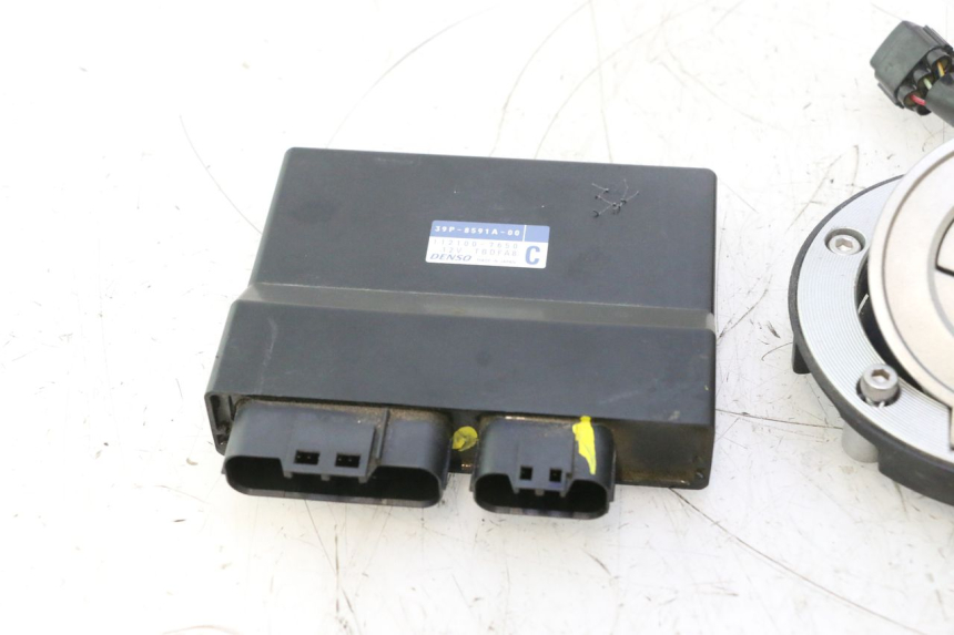 photo de KIT SERRATURE CDI YAMAHA FZ8 800 (2010 - 2016) - Altra angolazione