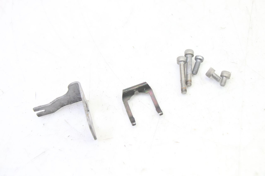 photo de KIT SERRATURE CDI BMW G310 R 310 (2016 - 2020) - Primo piano ad alta risoluzione