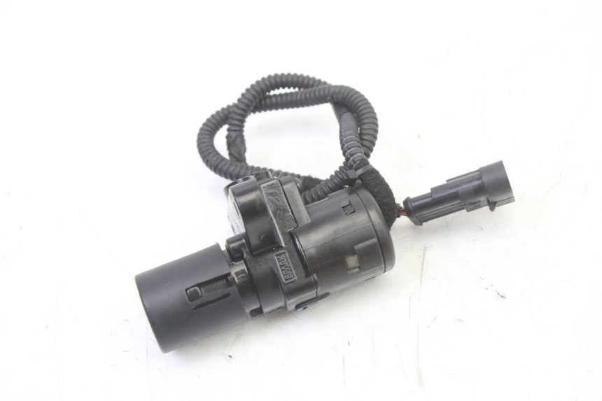 photo de KIT SERRATURE CDI BMW G310 R 310 (2016 - 2020) - Zoom sullo stato d'uso