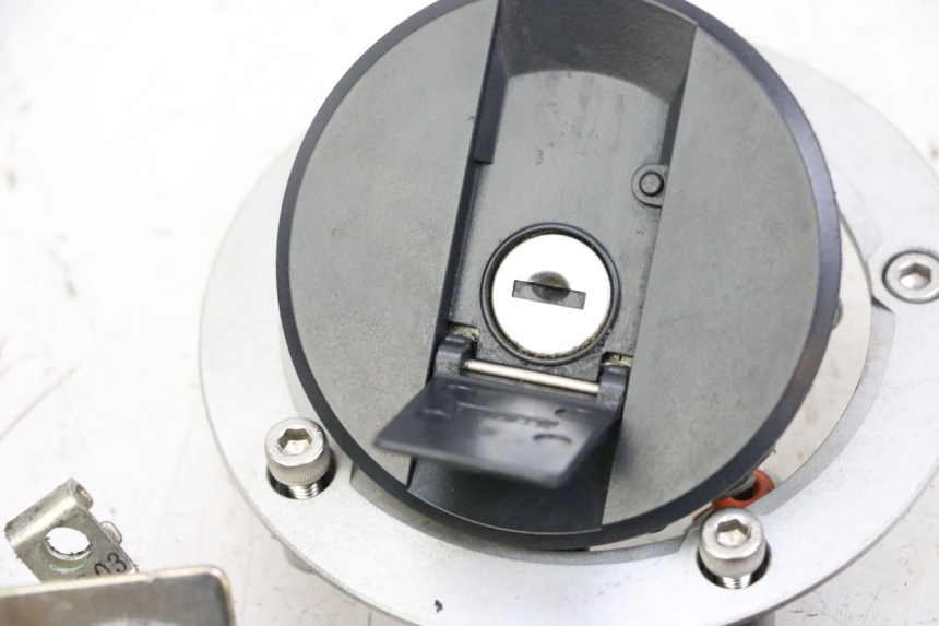 photo de KIT SERRATURE CDI SUZUKI GSR 750 (2011 - 2017) - Zoom qualità usato