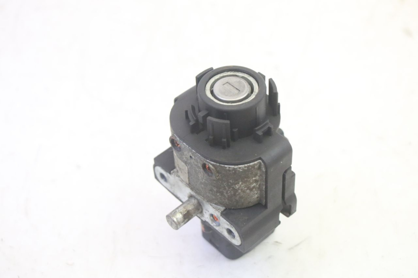 photo de KIT SERRATURE CDI PIAGGIO MP3 RL 250 (2006 - 2010) - Altra vista dell'articolo