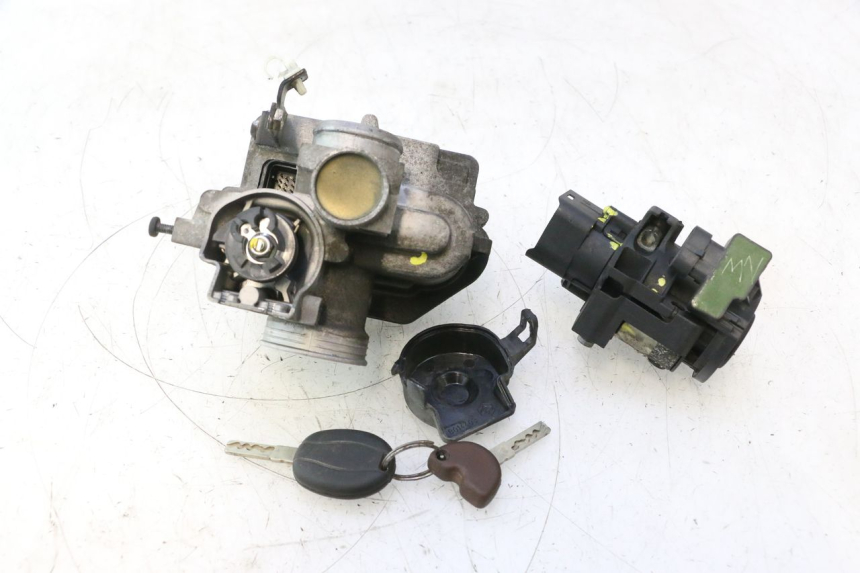 photo de KIT SERRATURE CDI PIAGGIO MP3 500 (2016 - 2018) - Altra vista dell'articolo