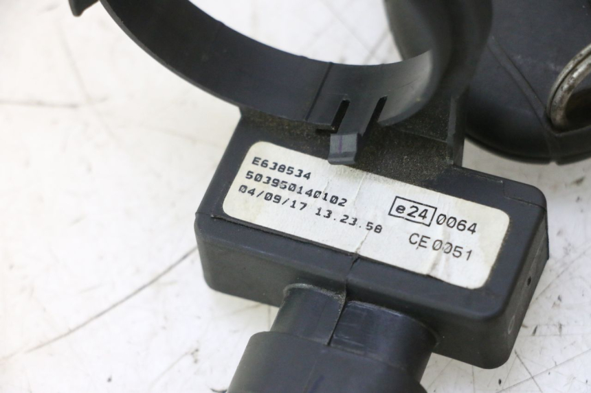 photo de KIT SERRATURE CDI PIAGGIO MP3 500 (2016 - 2018) - Dettagli dei punti di fissaggio