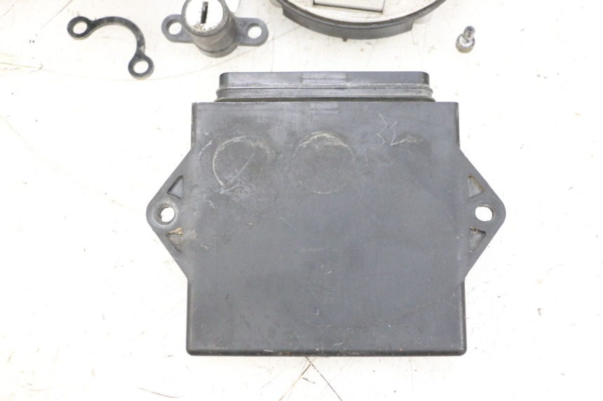 photo de KIT SERRATURE CDI YAMAHA TDM ABS 900 (2002 - 2014) - Ispezione visiva dettagliata