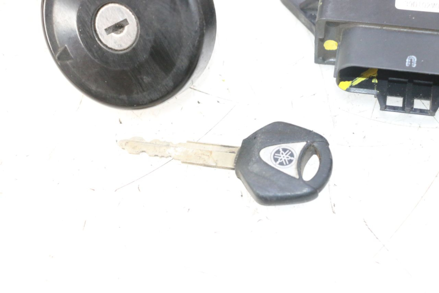 photo de KIT CHIAVE SERRATURA CDI NEIMAN YAMAHA X-MAX XMAX 125 (2010 - 2013) - Dettaglio del componente