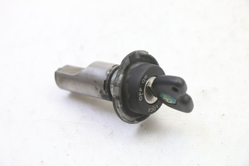 photo de KIT CHIAVE SERRATURA CDI NEIMAN PIAGGIO X9 EVOLUTION 125 (2003 - 2007) - Altra vista dell'articolo