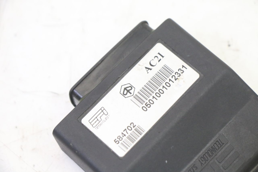 photo de KIT CHIAVE SERRATURA CDI NEIMAN PIAGGIO X9 EVOLUTION 125 (2003 - 2007) - Altra angolazione