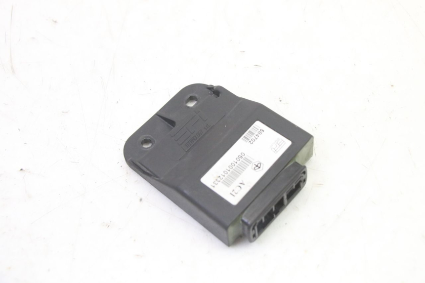 photo de KIT CHIAVE SERRATURA CDI NEIMAN PIAGGIO X9 EVOLUTION 125 (2003 - 2007) - Primo piano tecnico