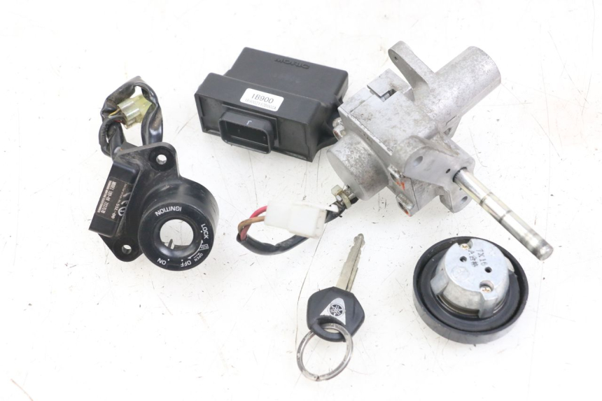 photo de KIT CHIAVE SERRATURA CDI NEIMAN YAMAHA XMAX X-MAX 125 (2006 - 2009) - Dettaglio del componente