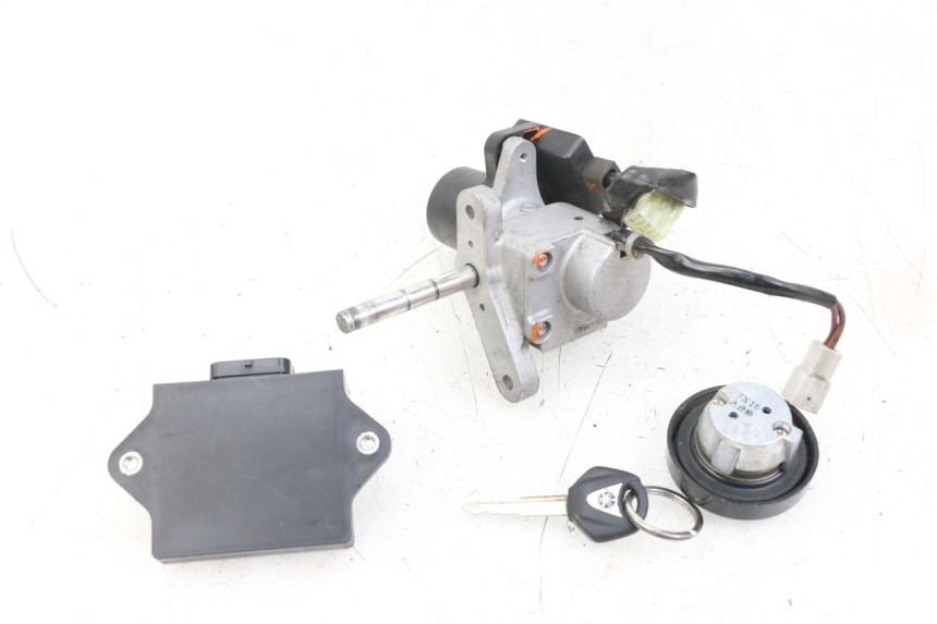 photo de KIT CHIAVE SERRATURA CDI NEIMAN YAMAHA XMAX X-MAX 125 (2006 - 2009) - Ricambio usato controllato