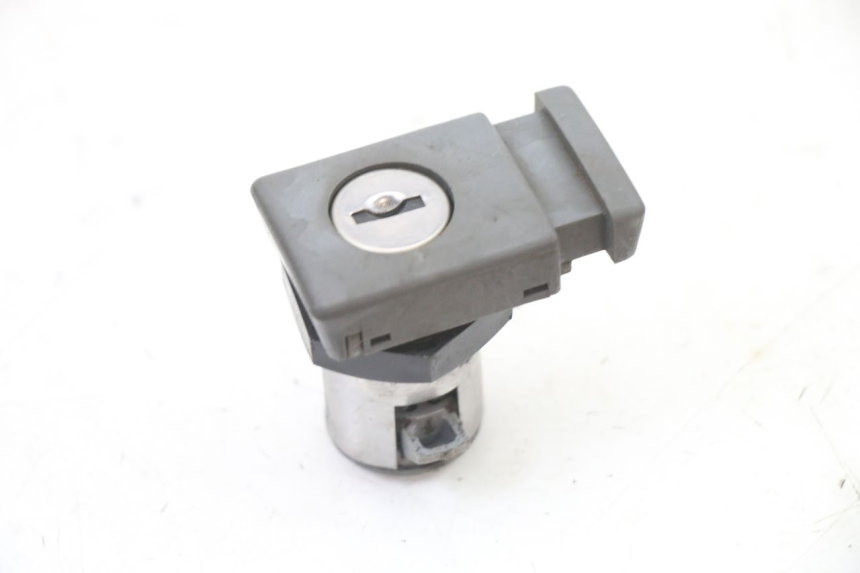 photo de KIT SERRATURE CDI YAMAHA X-MAX XMAX ABS 250 (2010 - 2014) - Ispezione visiva dettagliata