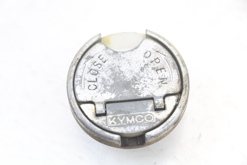 photo de KIT CHIAVE SERRATURA NEIMAN KYMCO AGILITY 4T 50 (2005 - 2018) - Stato della superficie e materiale