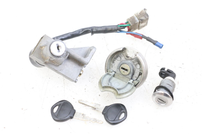 photo de KIT CHIAVE BLOCCO NEIMAN KYMCO AGILITY RS 4T 50 (2009 - 2013) - Vista principale