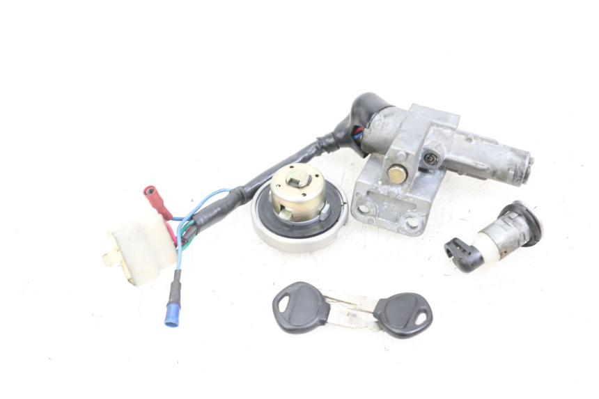 photo de KIT CHIAVE BLOCCO NEIMAN KYMCO AGILITY RS 4T 50 (2009 - 2013) - Altra angolazione