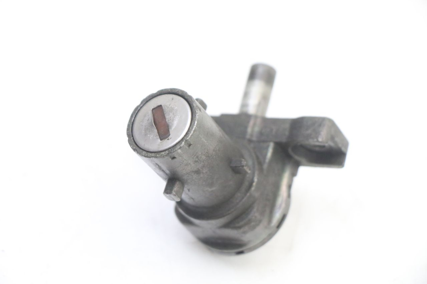 photo de KIT SERRATURE BMW C1 125 (2000 - 2003) - Zoom sullo stato d'uso