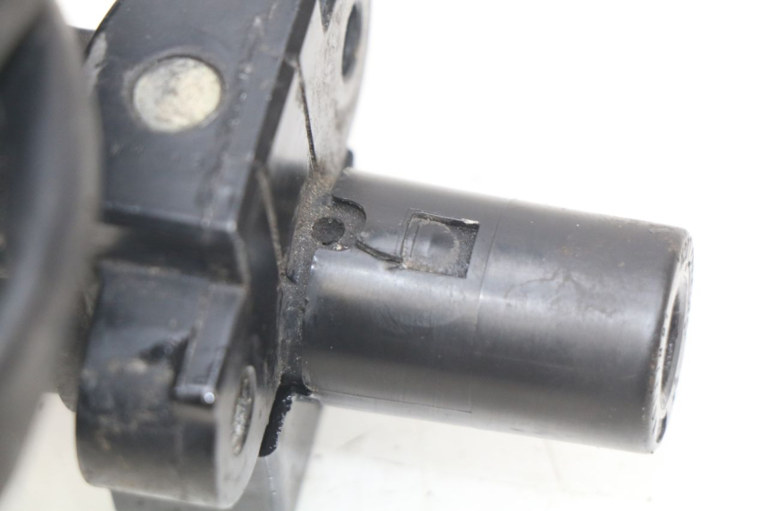 photo de KIT SERRATURA CHIAVE NEIMAN HONDA CBR RR FIREBLADE 900 (1992 - 1994) - Dettaglio del componente