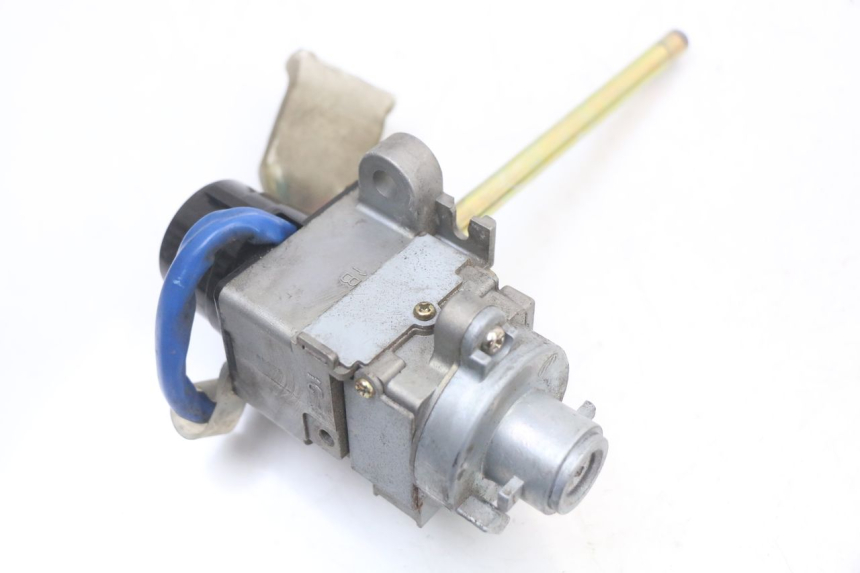 photo de KIT CHIAVE BLOCCO NEIMAN KYMCO DINK STREET 125 (2009 - 2014) - Zoom sullo stato d'uso