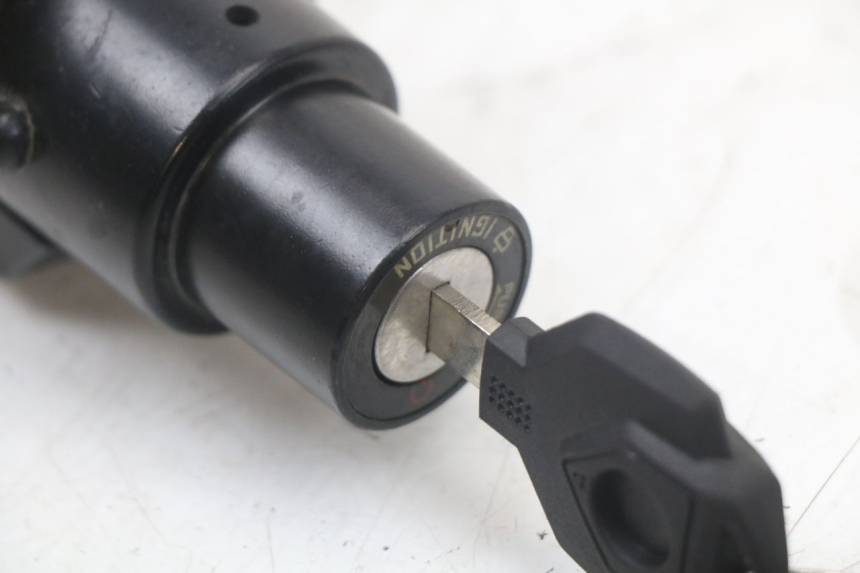 photo de KIT SERRATURE EBROH BRAVO GLE 1 (2020 - 2024) - Stato della superficie e materiale