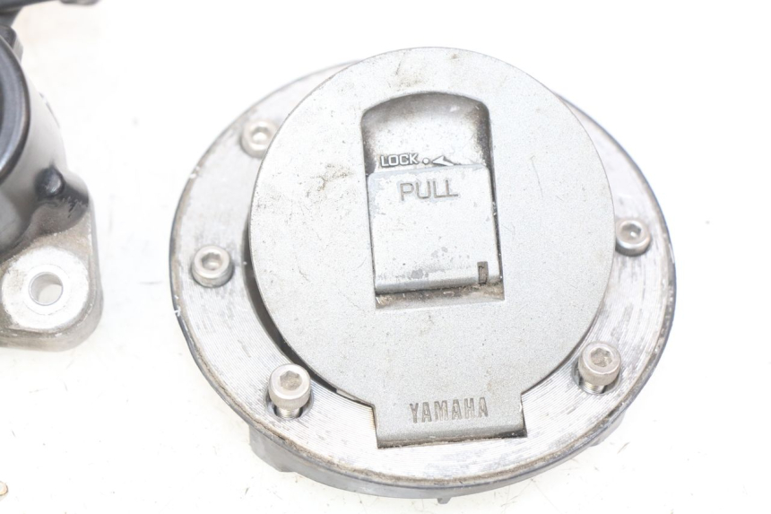 photo de KIT SERRATURA CHIAVE NEIMAN YAMAHA FJ 3CX 1200 (1986 - 1996) - Zoom sui componenti