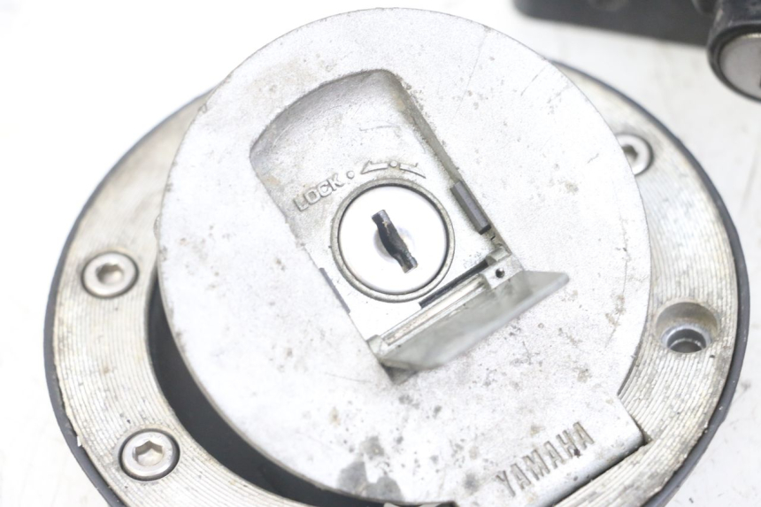 photo de KIT SERRATURA CHIAVE NEIMAN YAMAHA FJ 3CX 1200 (1986 - 1996) - Ricambio usato controllato