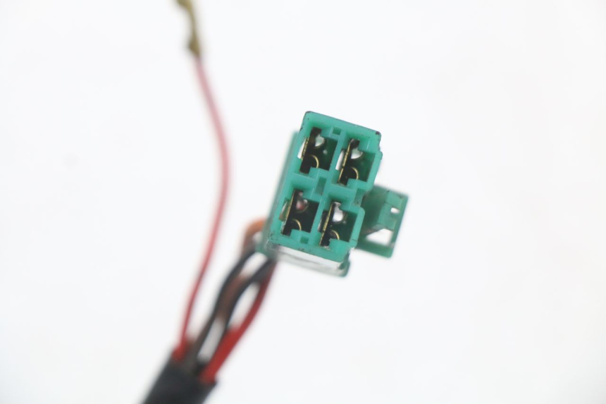 photo de KIT SERRATURE HYOSUNG GF 125 (2001 - 2005) - Dettagli dei punti di fissaggio