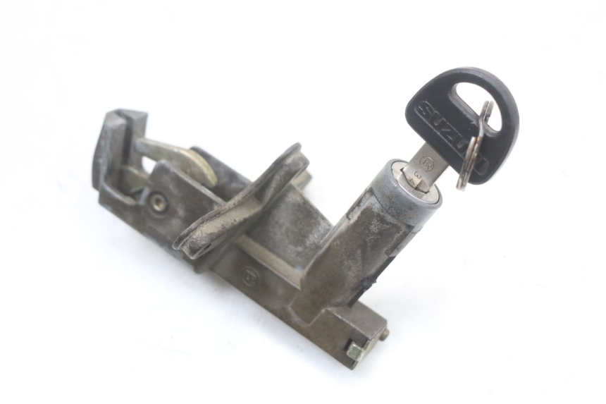 photo de KIT SERRATURE SUZUKI GSX E 250 (1982 - 1983) - Zoom sui componenti